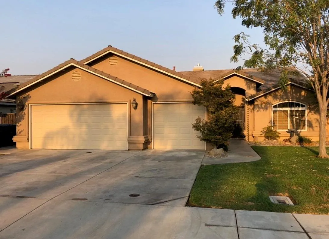 131 Santa Lucia Dr photo 1