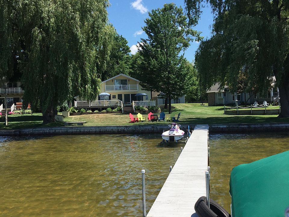 1st image of 7577 Harbor Dr