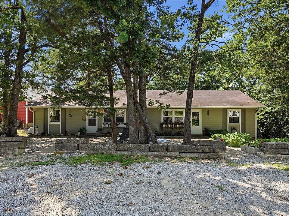 1st image of 2 Hillside Dr Unit A & B