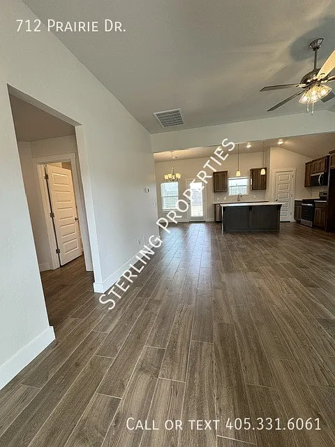 3 bed, 1496 sqft, $1,795 — Photo 2