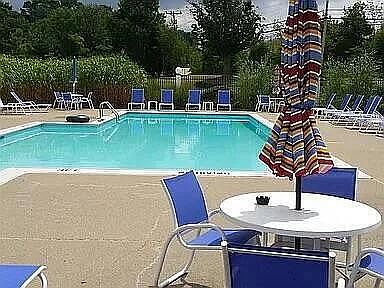 4th image of 25 Rio Grande Cir APT 7
