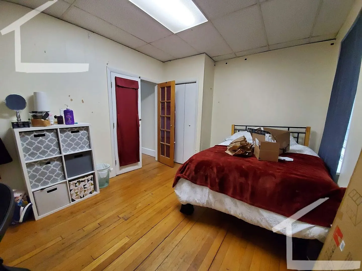 Great 2 Bed Close to BU and Green Line! — Photo 3