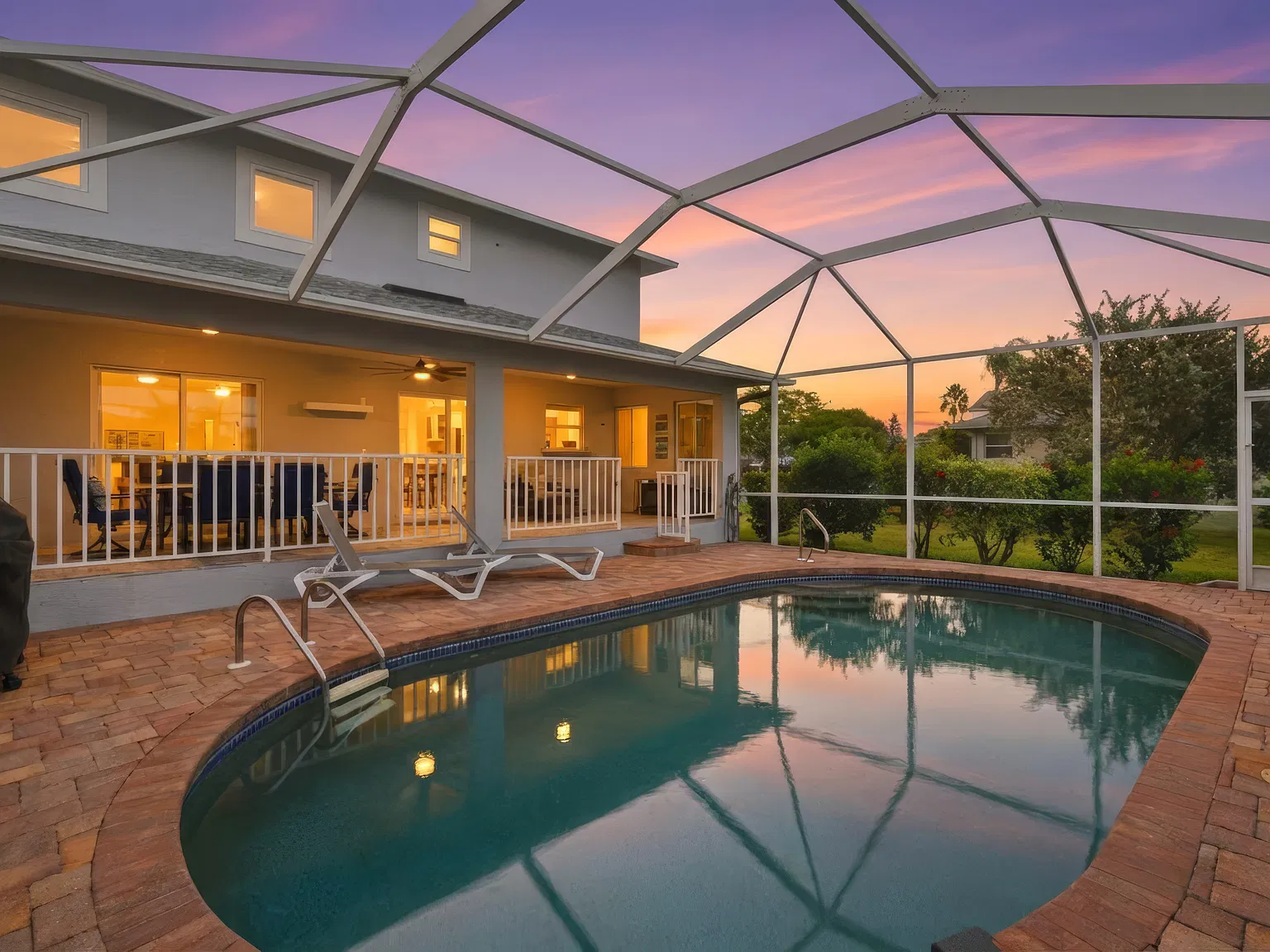 3 bed, 2.5 bath, 2015 sqft, $4,200 — Photo 2