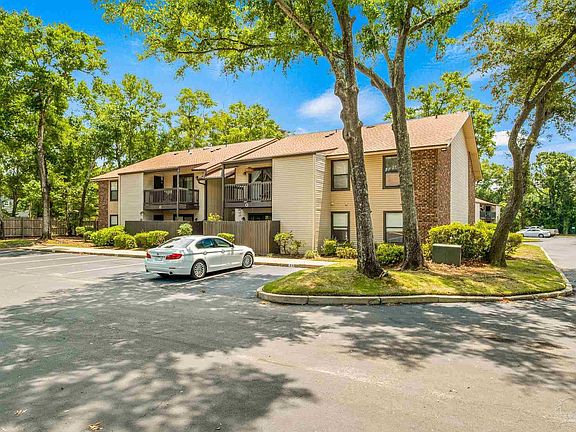 2nd image of 2201 Scenic Highway Cir #4