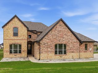1053 Hickory Ln, Howe, TX 75459
