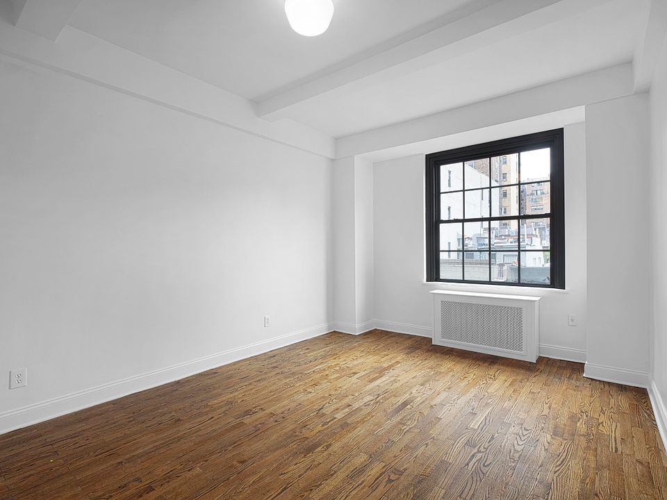 1st image of 160 W 71st St APT 5J