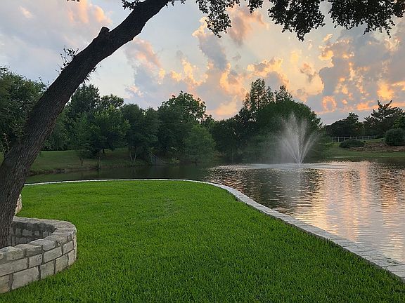 5th image of 2 Creekwood Cir