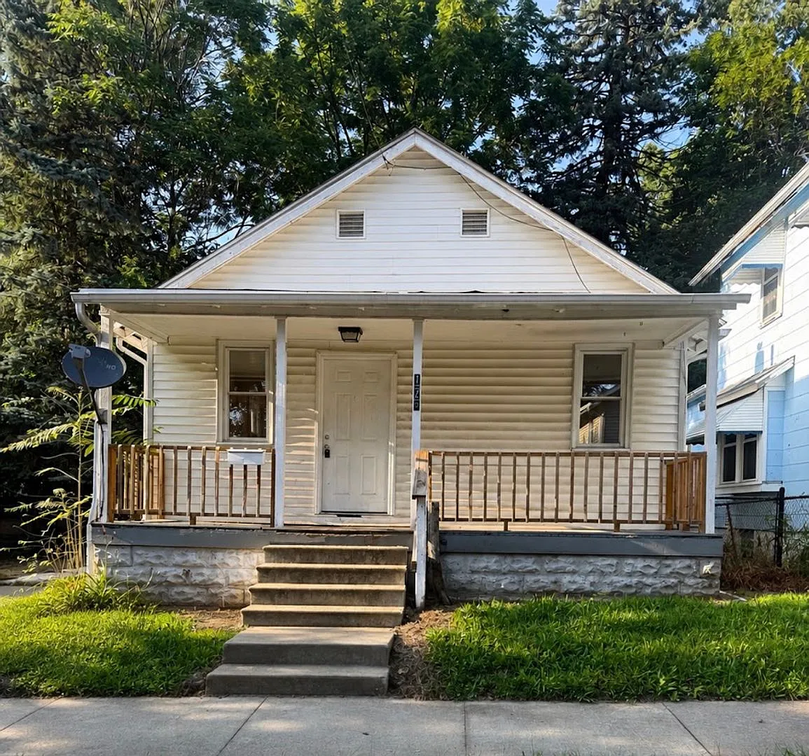 2 Bedroom 1 Bathroom Home for Rent! — Photo 1