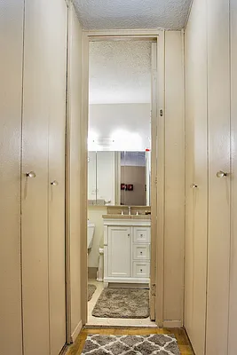 Sold by The Bamberger Group | media 25