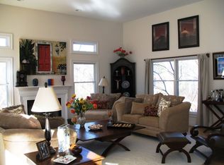 134 Spring Pond Ln, Southampton, NY 11968