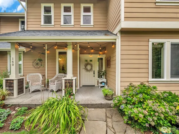 160 6th Avenue SE, Issaquah, WA 98027