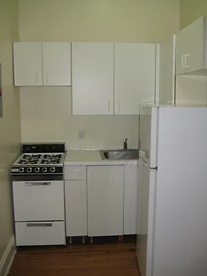 Rented by Besen Partners, LLC | media 21