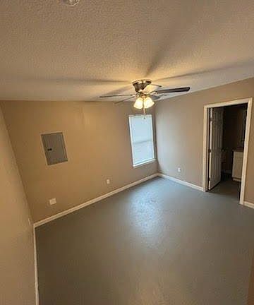 4th image of 1514 N Madison Ave