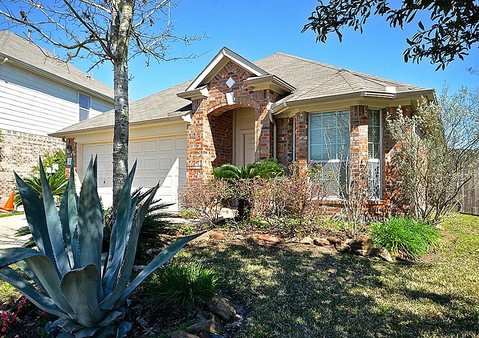 1st image of 20706 Pine Rain Ct