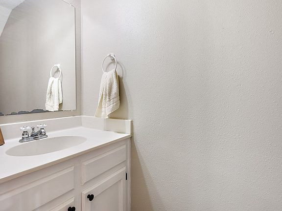 5th image of 10926 Old Hammond Hwy APT 22