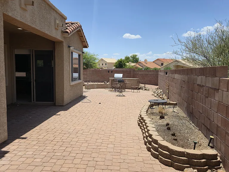 9927 E Karst Pl — Photo 15