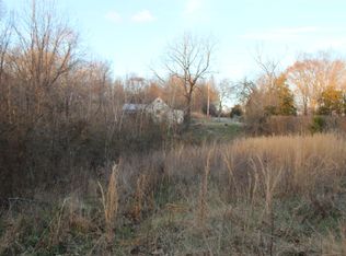 4730 Old Metal Rd, Palmyra, TN 37142