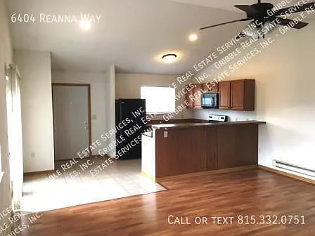 6404 Reanna Way — Photo 4