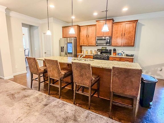 5th image of 496 Berkleigh Trails Dr