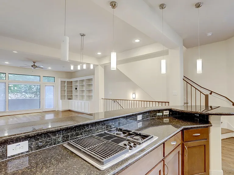 6911 Staffordshire Blvd — Photo 13