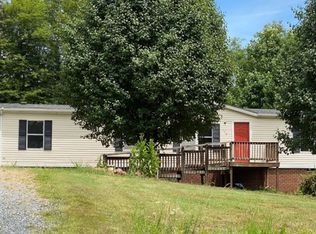175 Farmdale Dr, Madison Heights, VA 24572