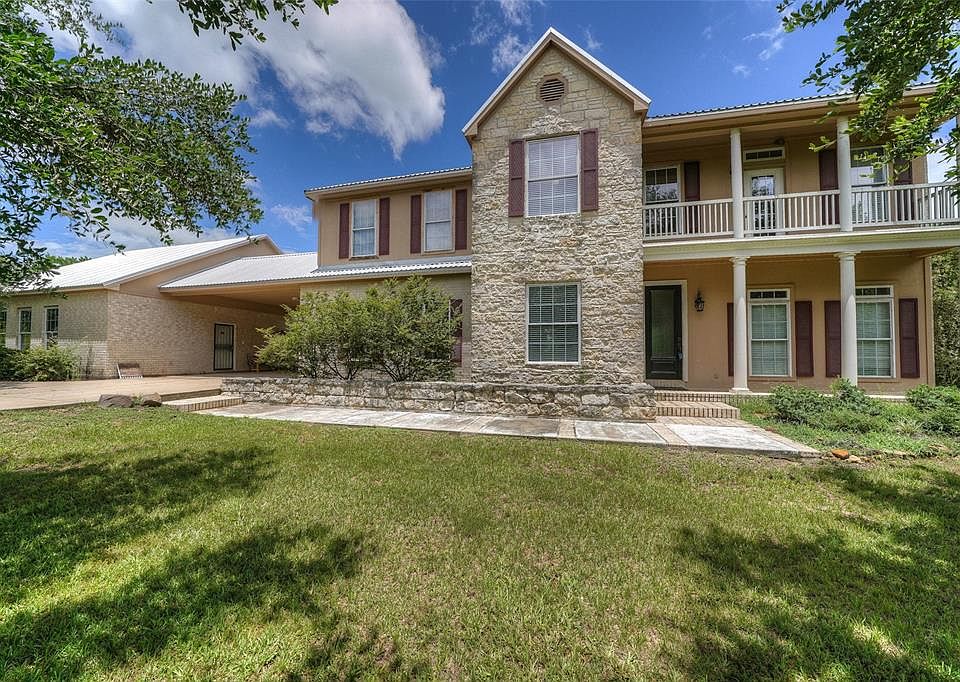 1st image of 23390 Plantation Lake Dr
