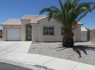 1709 Golden Sky Dr, Las Vegas, NV 89106