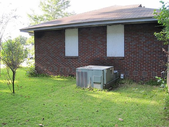 4th image of 5020 France Ave