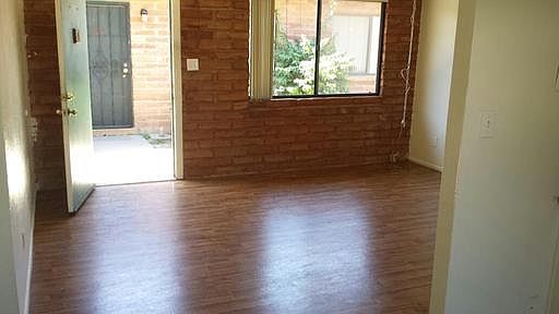 1st image of 1022 S Dorsey Ln APT 3