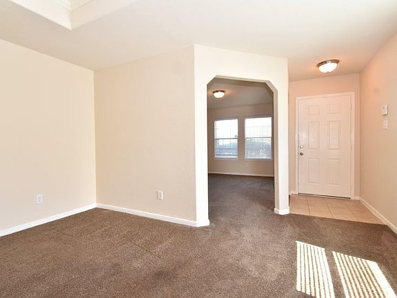 3rd image of 1126 Desert Oasis Ln