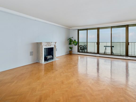 5th image of 1212 N Lake Shore Dr APT 11AN