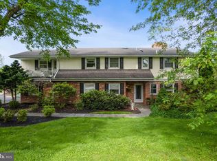 904 Skyline Dr, Chester Springs, PA 19425