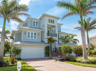 417 Buttonwood Ln, Largo, FL 33770