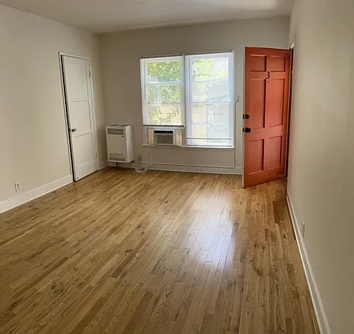 112 W Lomita Ave #3 Photo 1