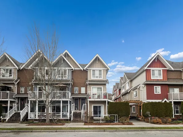 1661 Fraser Ave #201, Pt Coquitlam, BC V3B 0B6