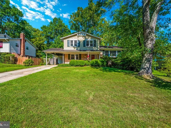 14105 Parkvale Rd, Rockville, MD 20853