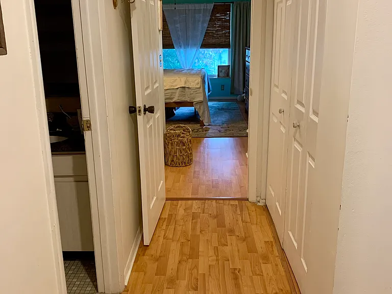 300 Plymouth St — Photo 18