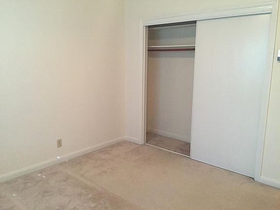 3rd image of 223 25th Ave #4