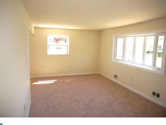 3rd image of 2306 Alister Dr