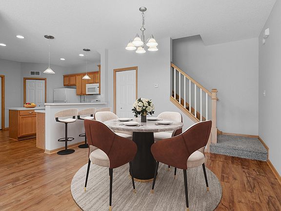 3rd image of 4577 Victor Path Unit 5