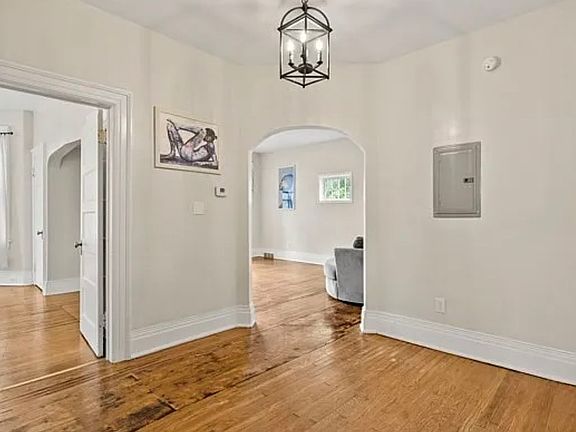 3rd image of 242 Norwood Ave #2