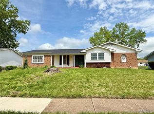 1442 Sherwood Forest Dr, Florissant, MO