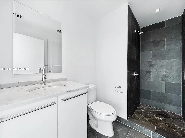 900 Biscayne Blvd #4006 — Photo 31