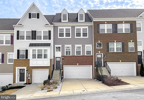 23810 Myrtle Glen Way Photo 1