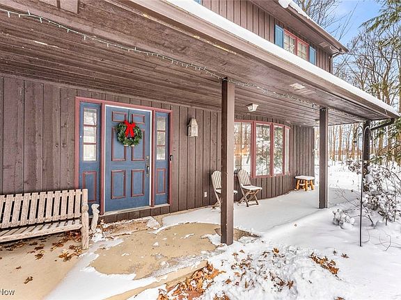 3rd image of 50902 Becker Rd