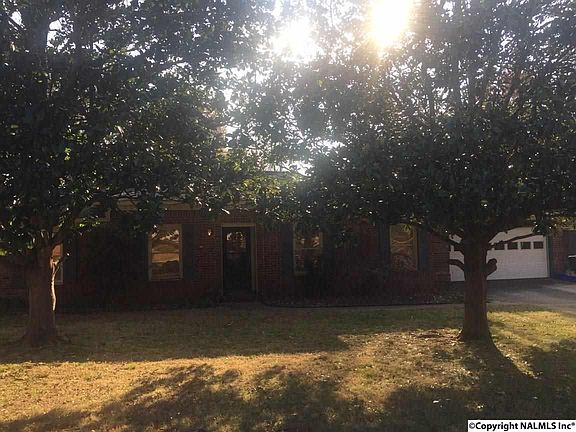 5th image of 2304 Sockwell Dr SW
