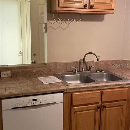 5th image of 1972 Lake Atriums Cir APT 178
