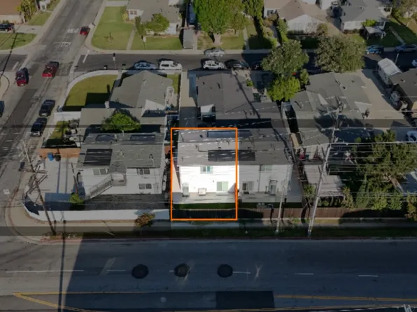 8305 Barnsley Ave, Los Angeles, CA 90045