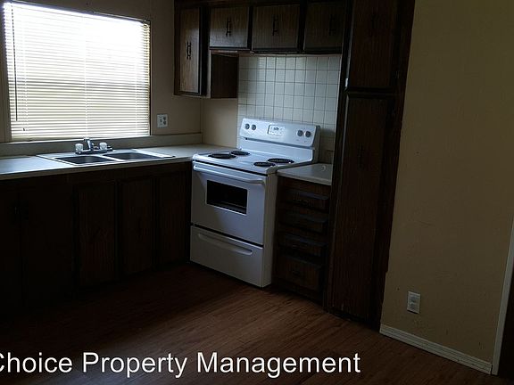5th image of 9515 Smith Ln