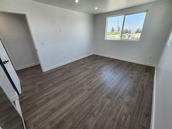 5th image of 13309 Terra Bella St